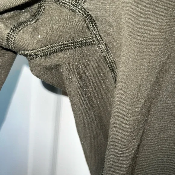 Lululemon Align Leggings - Dark Olive - Size 2 - Picture 4 of 5